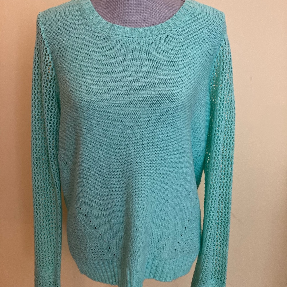 Mint green women’s sweater size large